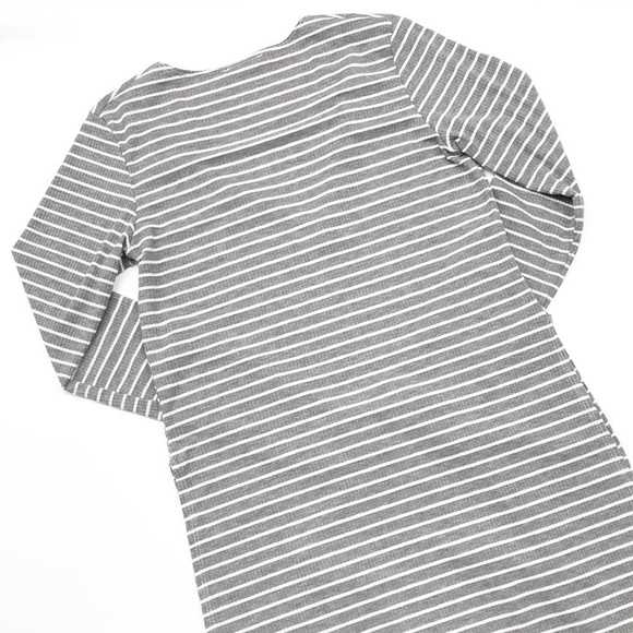 Olivia Rae gray/white striped high slit tunic open cardigan - Picture 3 of 6